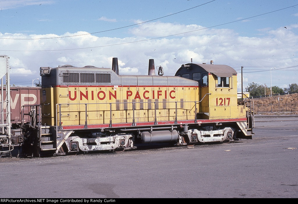 UP 1217 at Sacramento